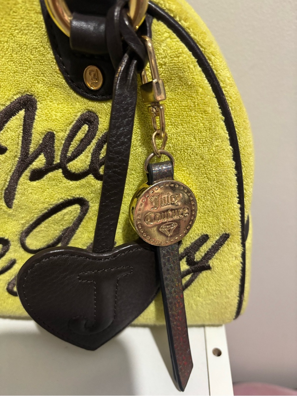 Isle DeJuicy palm tree bowler bag and pouch - Picture 6 of 6